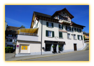 Aussenansicht schräg unten